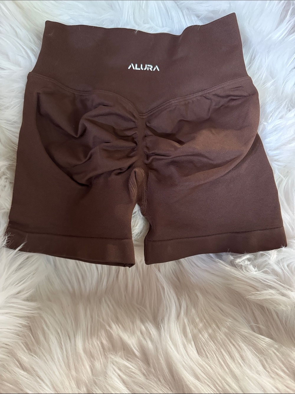 ALURA Shorts — Brown XS NEW